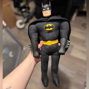 Vintage APPLAUSE 15 inch BATMAN Doll with Cape, 1989
